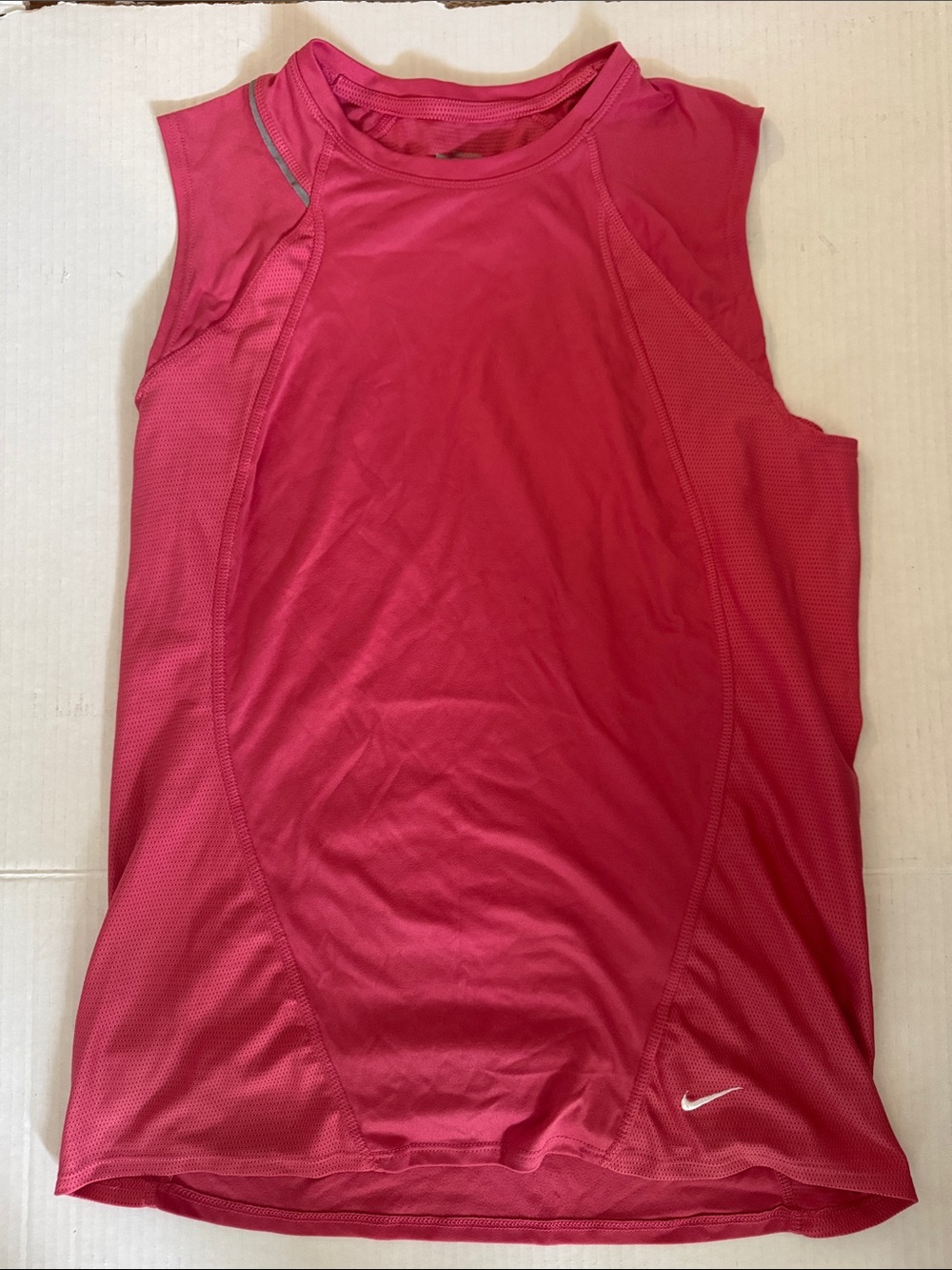 Nike Women's Sleeveless Training Tank in Raspberry